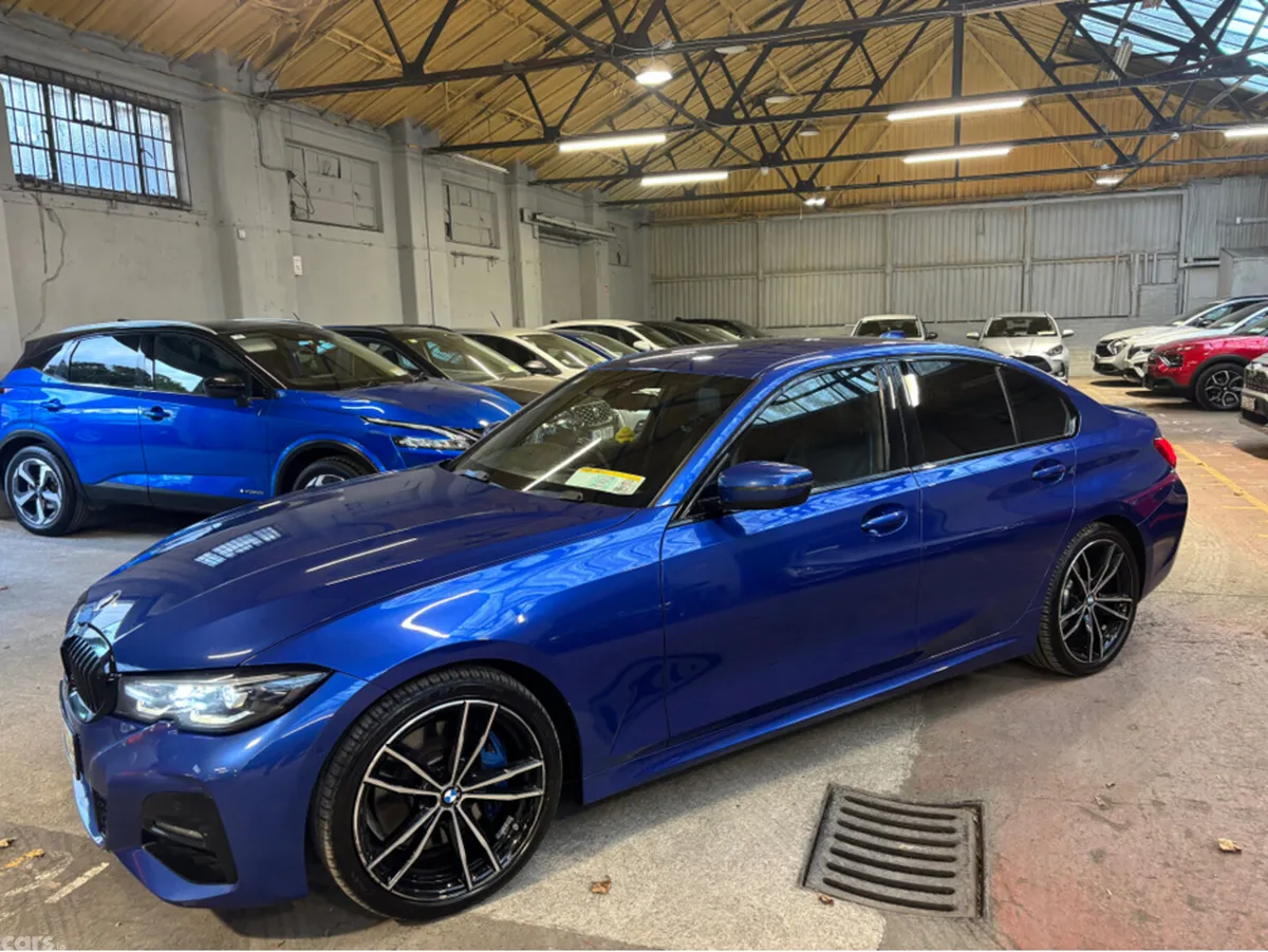 BMW 3-Series Saloon, Diesel, 2021, Blue