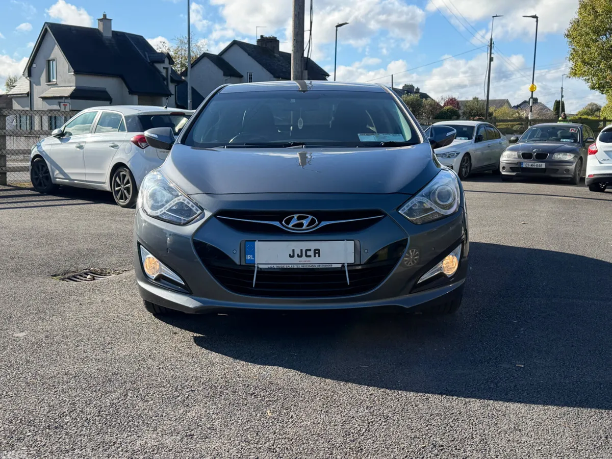 Hyundai i40 Saloon, Diesel, 2014, Silver