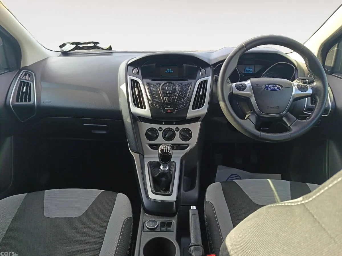 Ford Focus Hatchback, Diesel, 2014, Silver