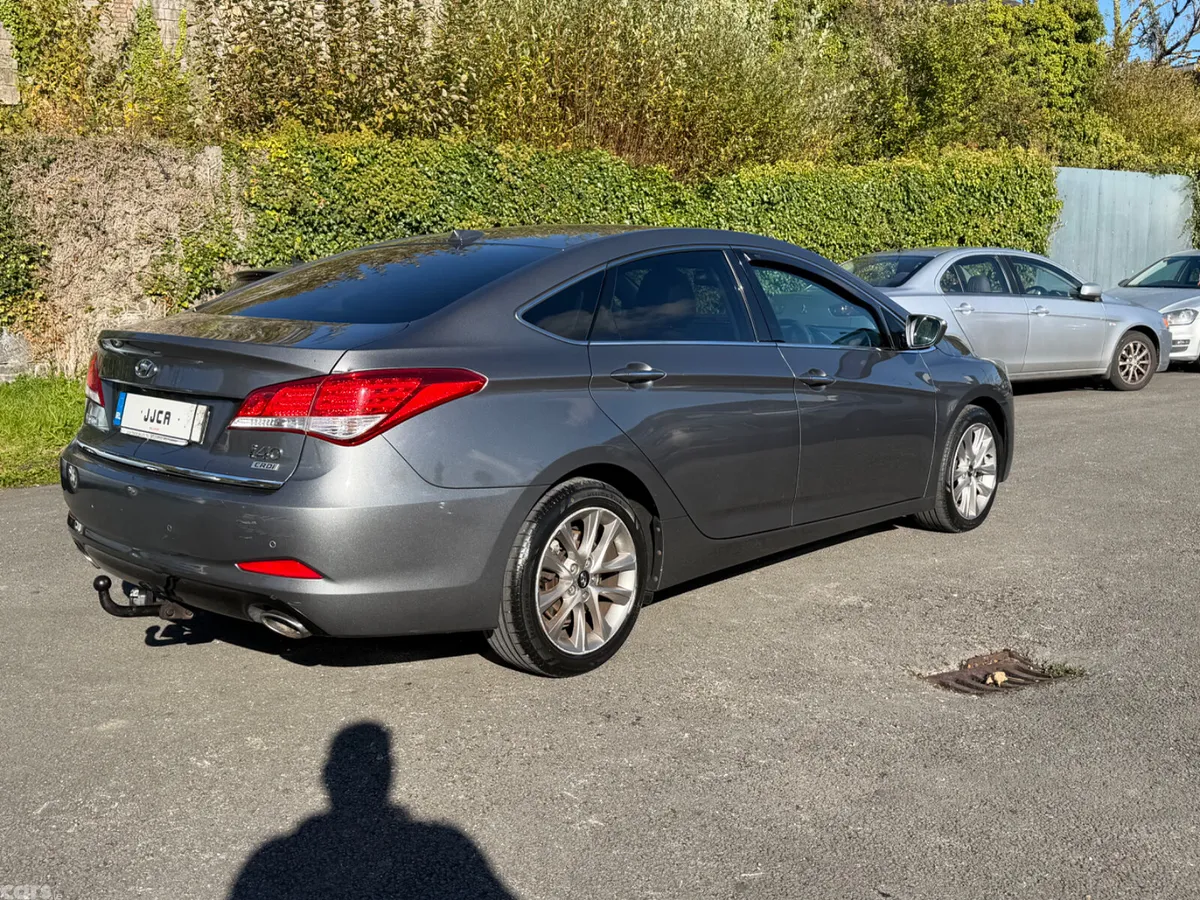 Hyundai i40 Saloon, Diesel, 2014, Silver