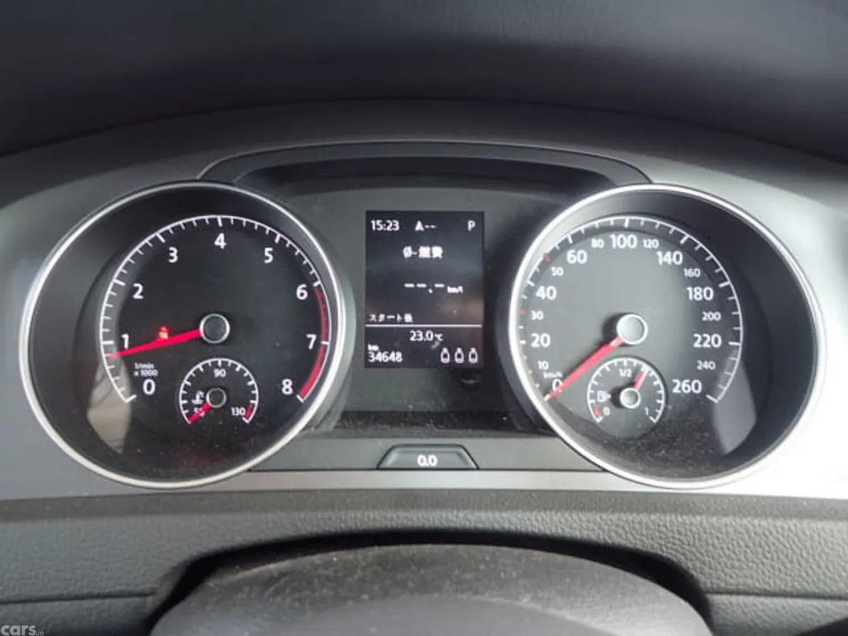 Volkswagen Golf Hatchback, Petrol, 2016, White