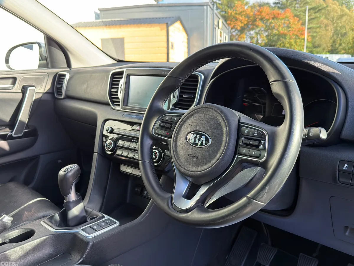 Kia Sportage SUV, Diesel, 2017, White
