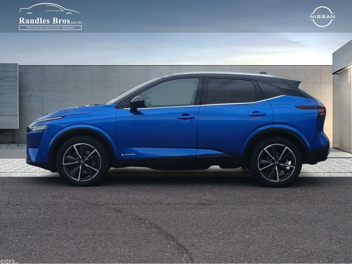 Nissan Qashqai MPV, Petrol, 2024, Blue