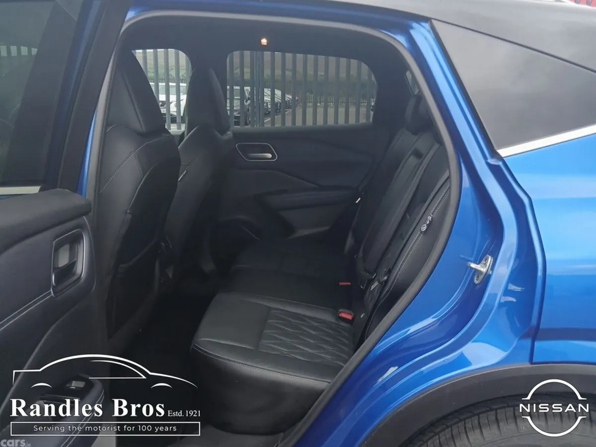 Nissan Qashqai MPV, Petrol, 2024, Blue