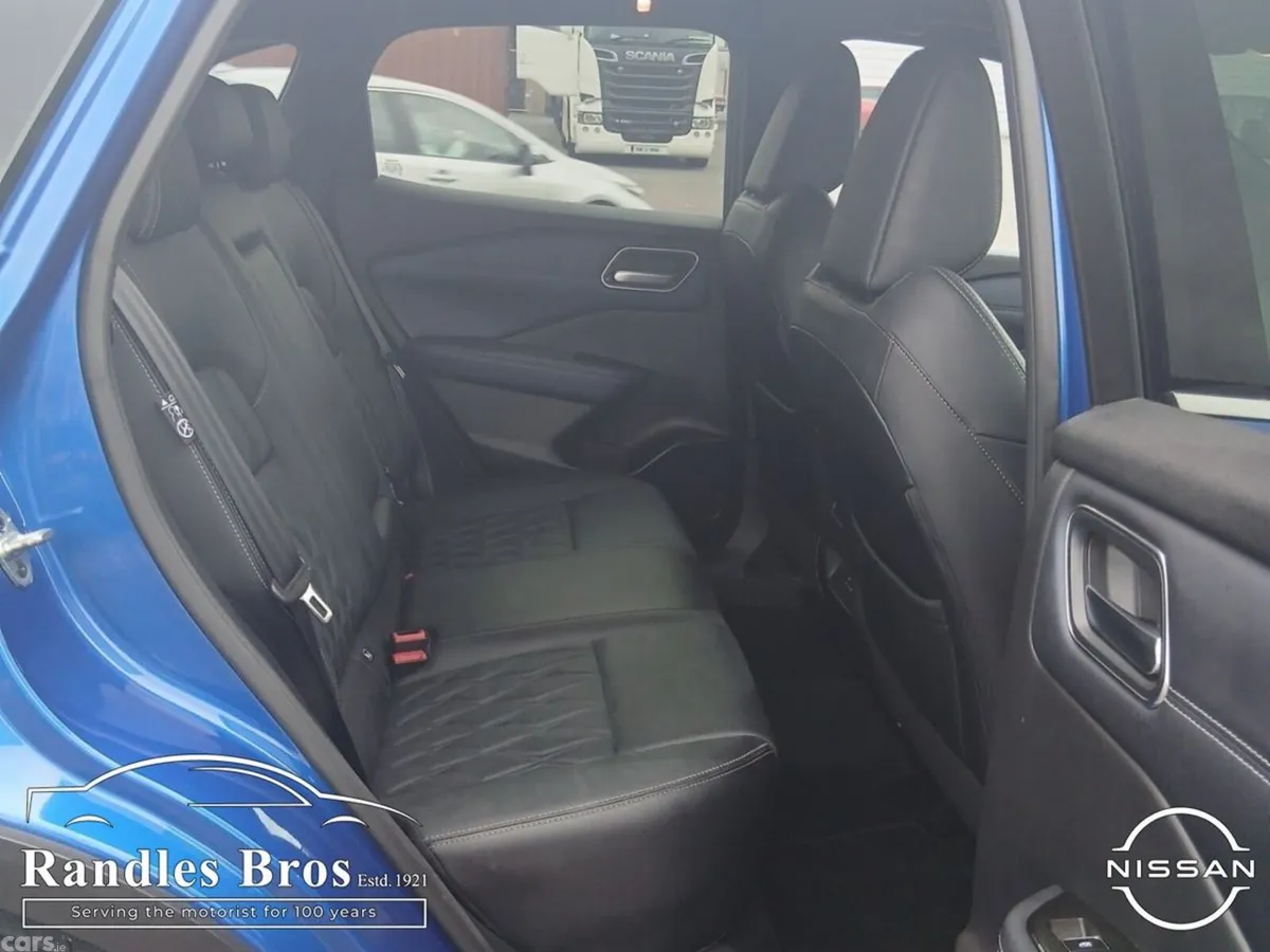 Nissan Qashqai MPV, Petrol, 2024, Blue