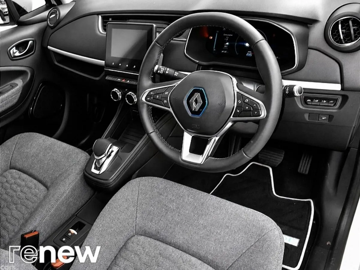Renault Zoe Hatchback, Electric, 2021, White