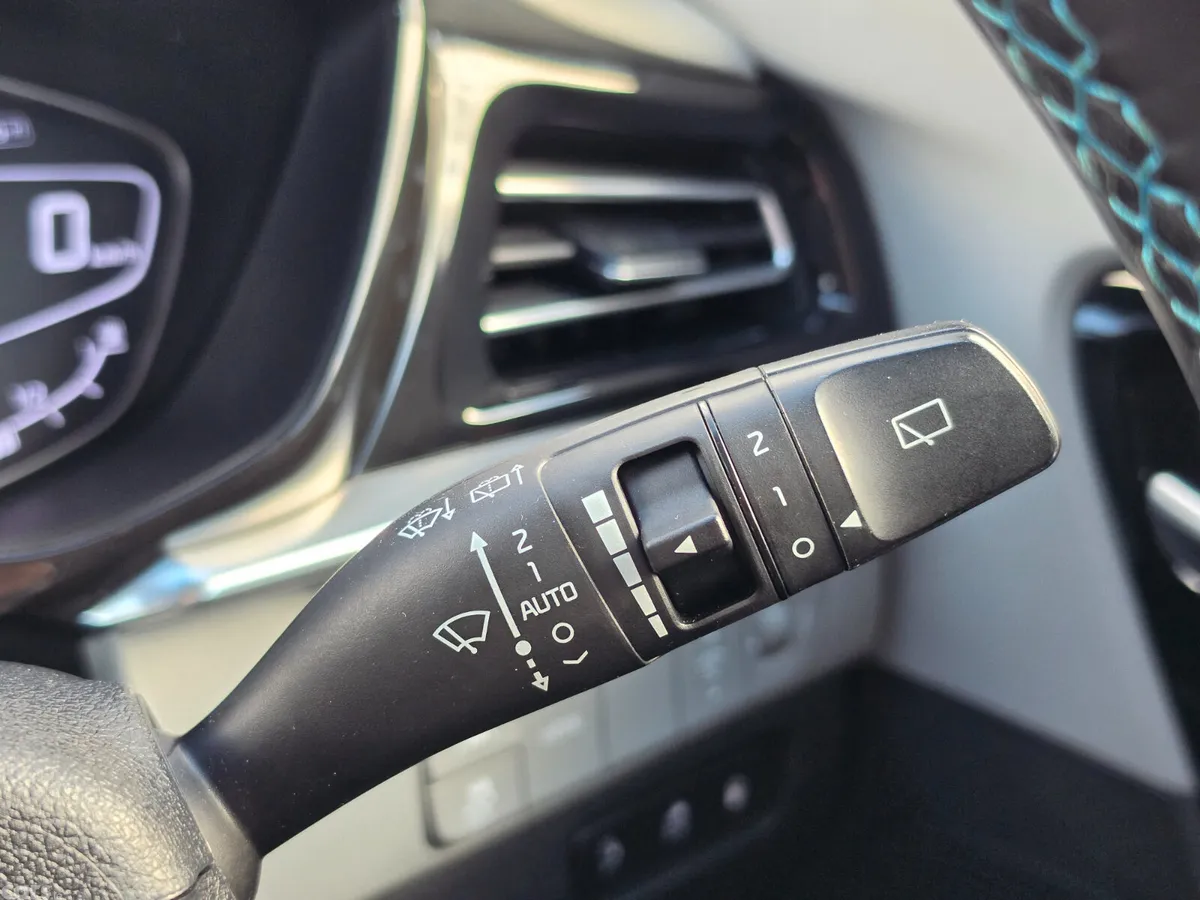 Kia Niro SUV, Petrol Plug-in Hybrid, 2020, Black