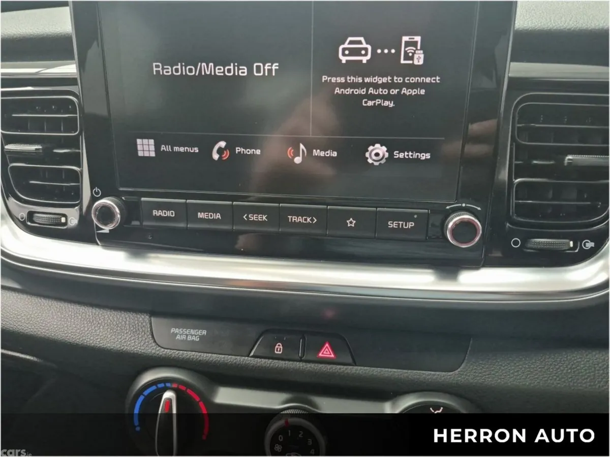 Kia Stonic SUV, Petrol, 2024, Red