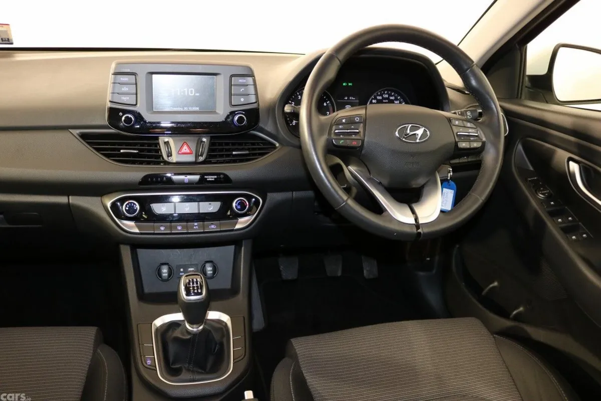 Hyundai i30 Estate, Petrol, 2019, White