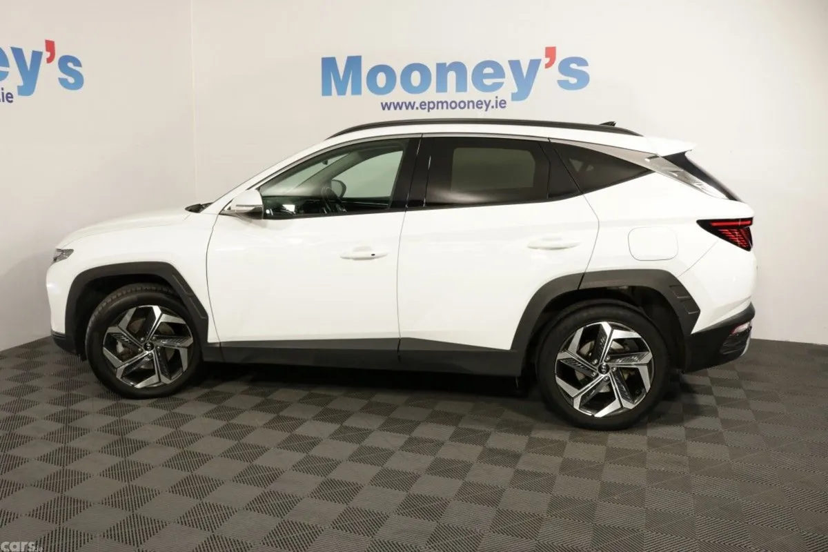 Hyundai Tucson SUV, Petrol Hybrid, 2022, White