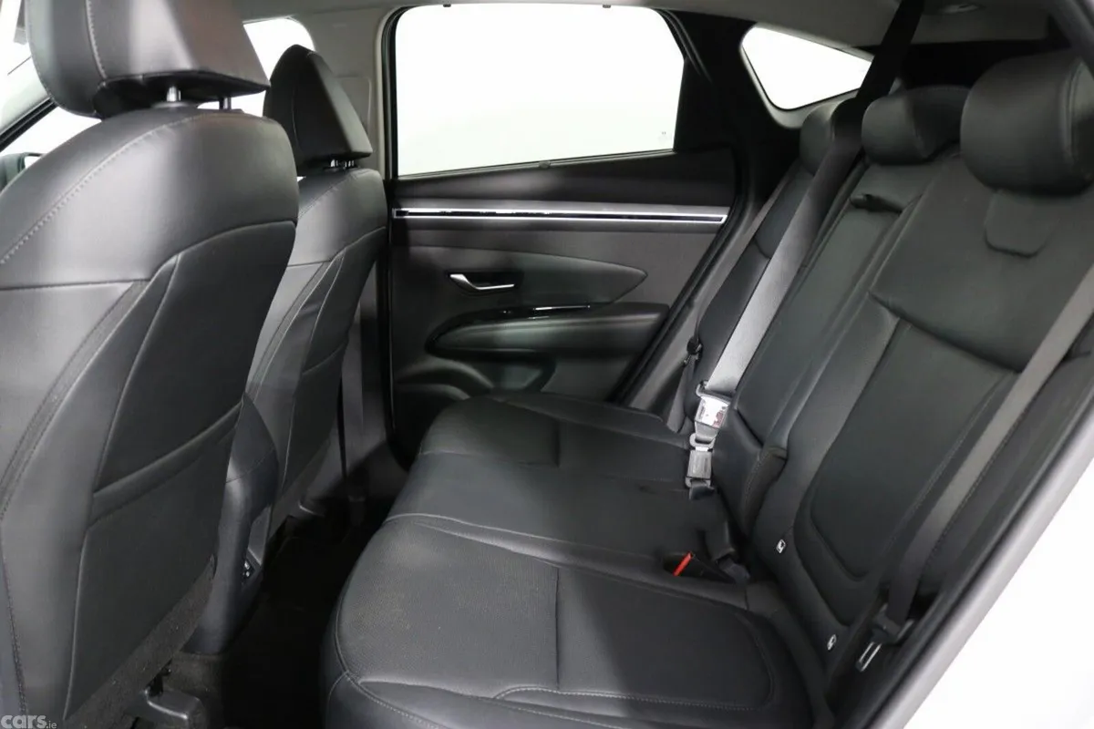 Hyundai Tucson SUV, Petrol Hybrid, 2022, White