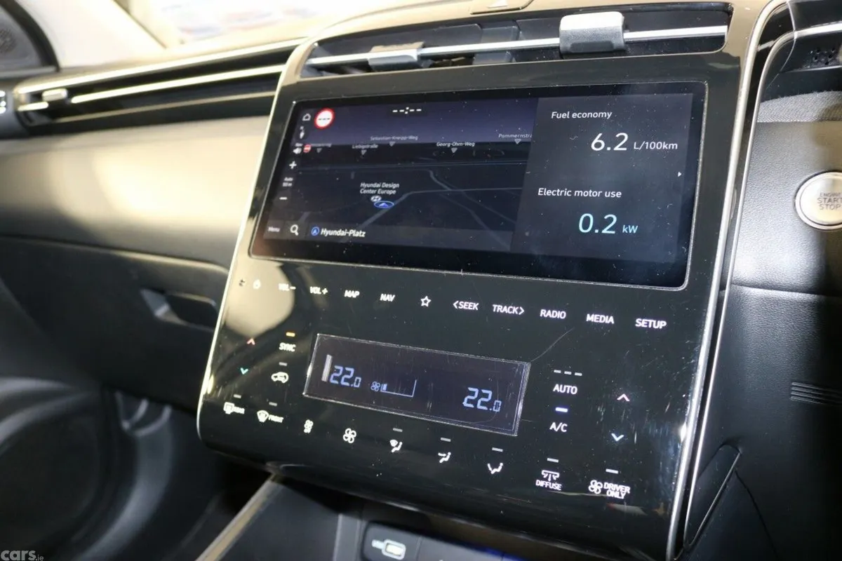 Hyundai Tucson SUV, Petrol Hybrid, 2022, White