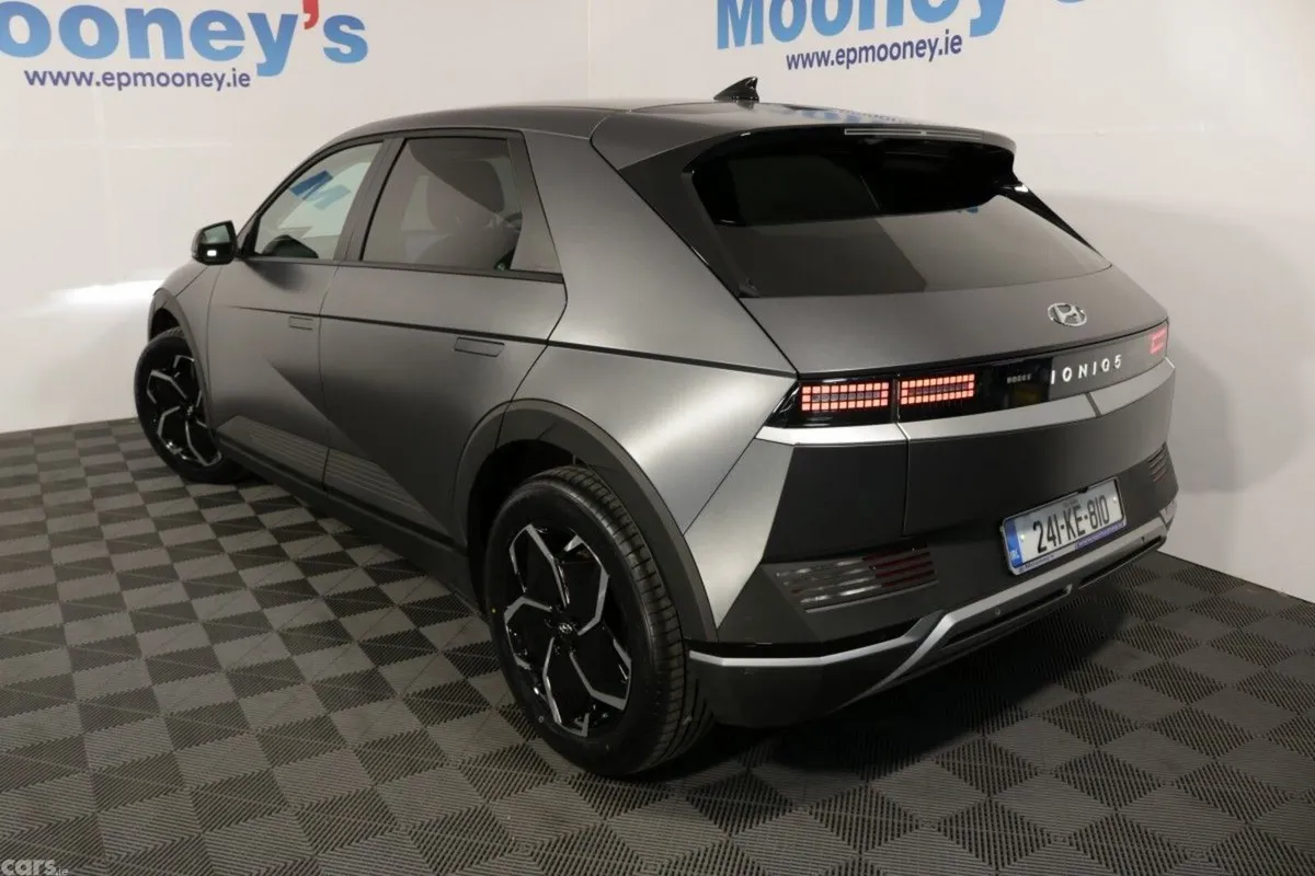 Hyundai IONIQ 5 MPV, Electric, 2024, Grey