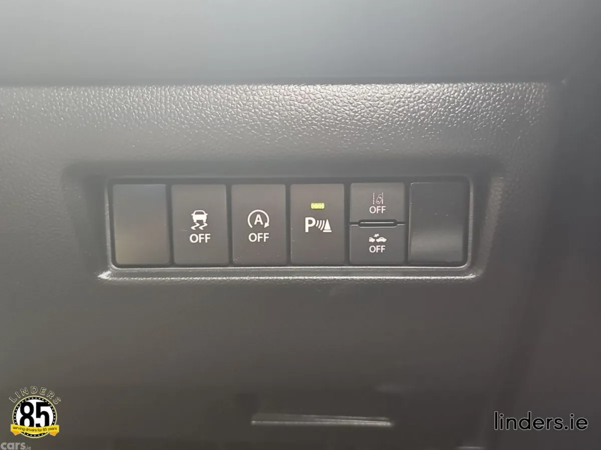 Suzuki Swift Hatchback, Petrol, 2023, Black