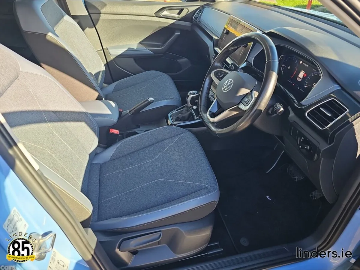 Volkswagen T-Cross Estate, Petrol, 2024, Blue