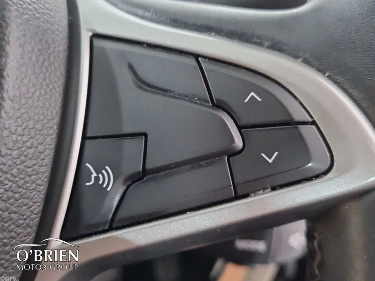 Dacia Duster SUV, Diesel, 2024, Grey