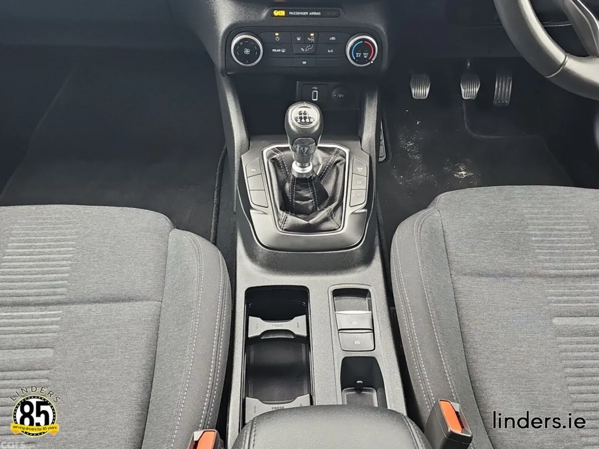 Ford Focus Estate, Petrol, 2020, Grey
