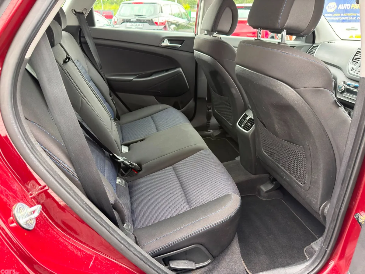Hyundai Tucson SUV, Diesel, 2016, Red