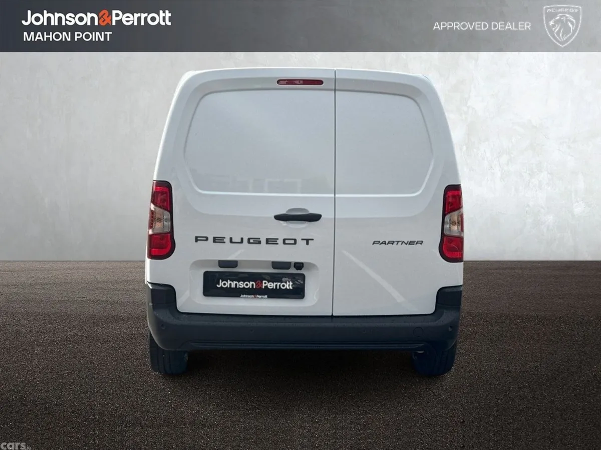 Peugeot Partner MPV, Diesel, 2026, White