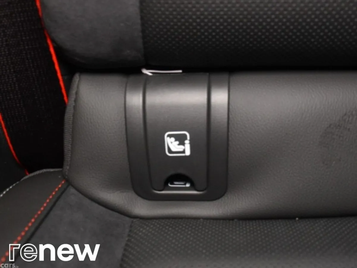 Renault Arkana Hatchback, Petrol, 2022, Orange