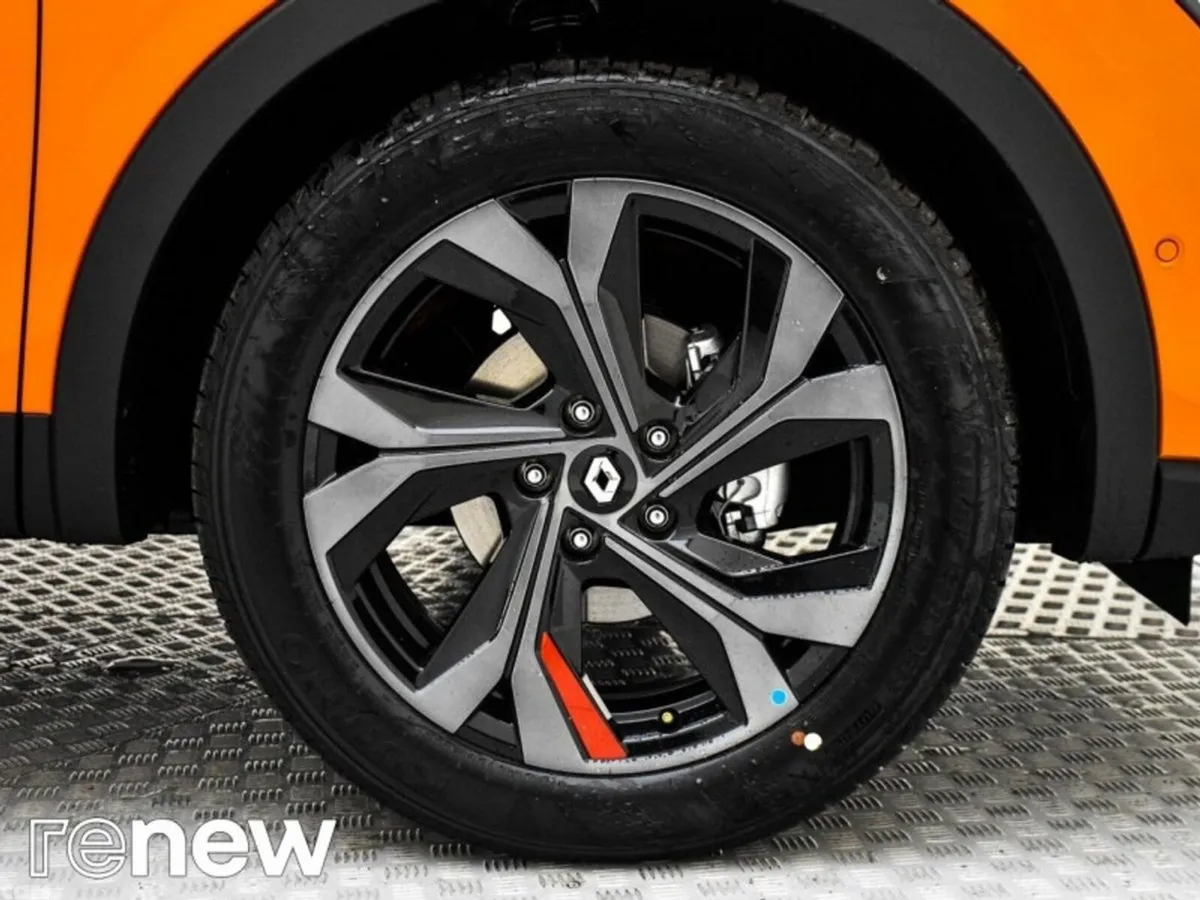 Renault Arkana Hatchback, Petrol, 2022, Orange