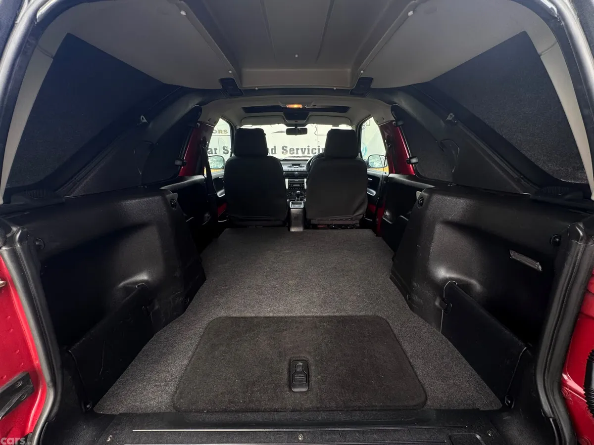 Land Rover Freelander SUV, Diesel, 2008, Red