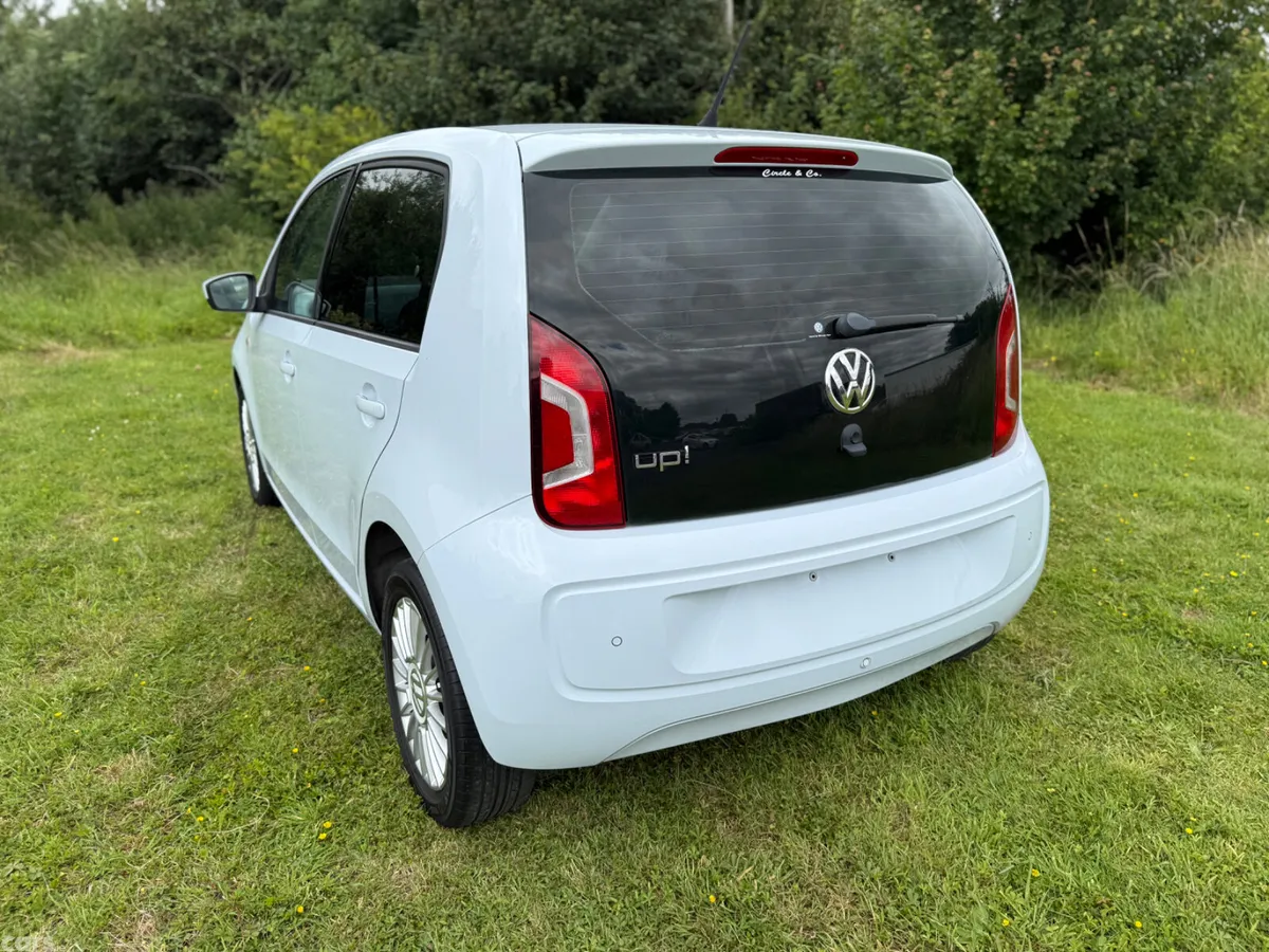 Volkswagen up! Hatchback, Petrol, 2013, Blue