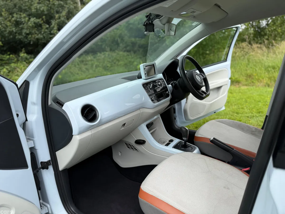 Volkswagen up! Hatchback, Petrol, 2013, Blue
