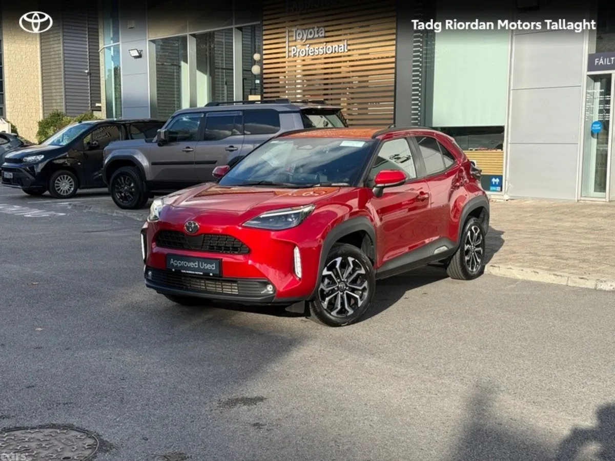 Toyota Yaris Cross Hatchback, Petrol Hybrid, 2026, Red