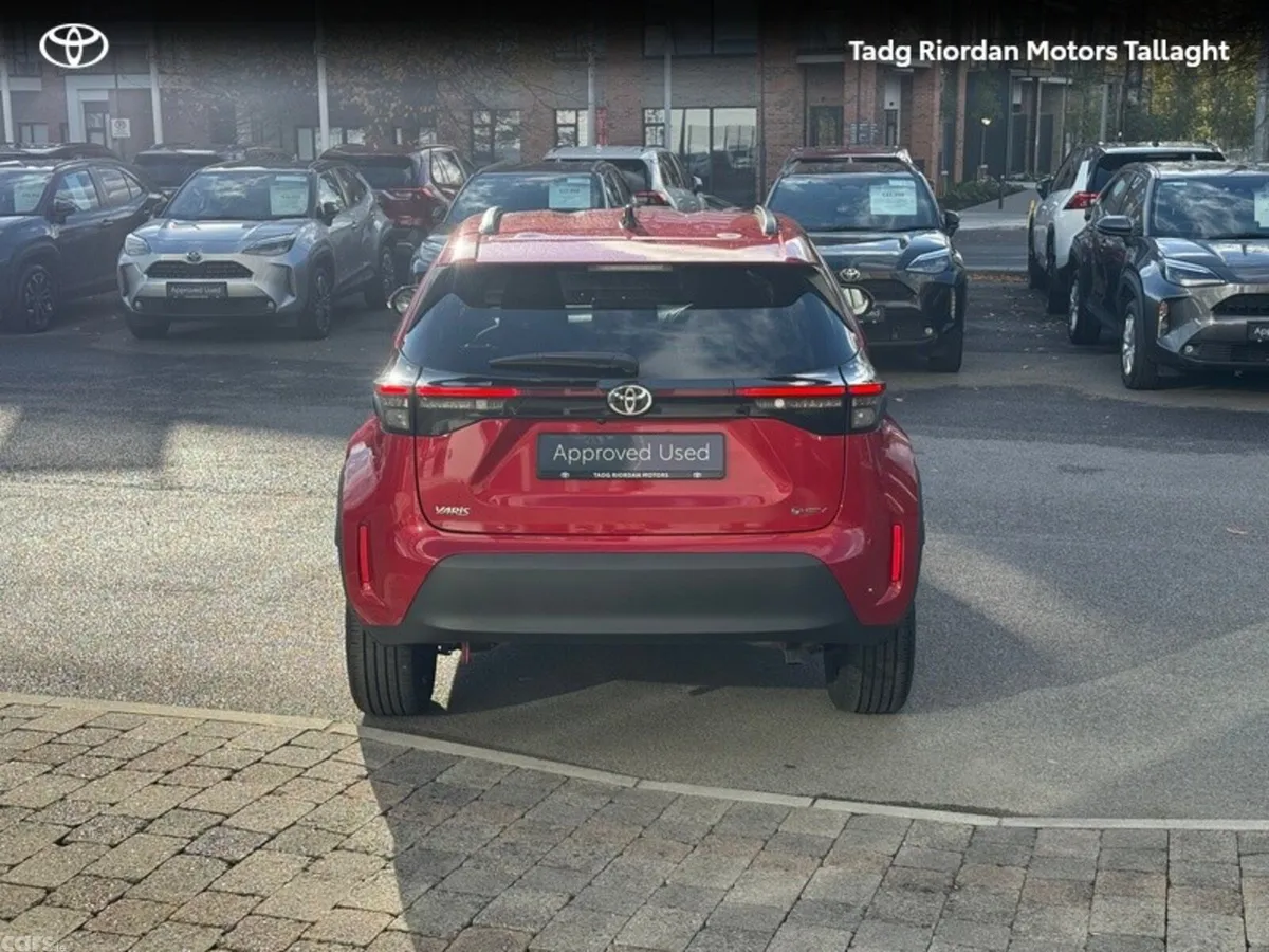 Toyota Yaris Cross Hatchback, Petrol Hybrid, 2026, Red