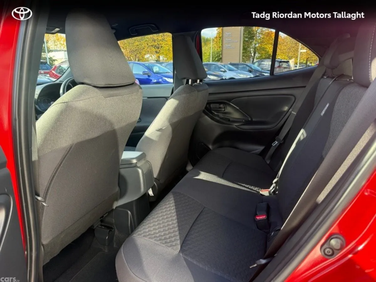 Toyota Yaris Cross Hatchback, Petrol Hybrid, 2026, Red
