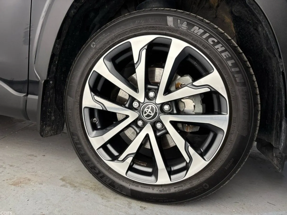 Toyota Corolla Cross SUV, Petrol Hybrid, 2023, Black