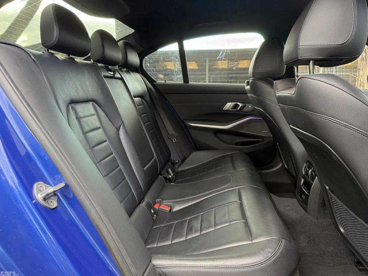 BMW 3-Series Saloon, Petrol Plug-in Hybrid, 2021, Blue