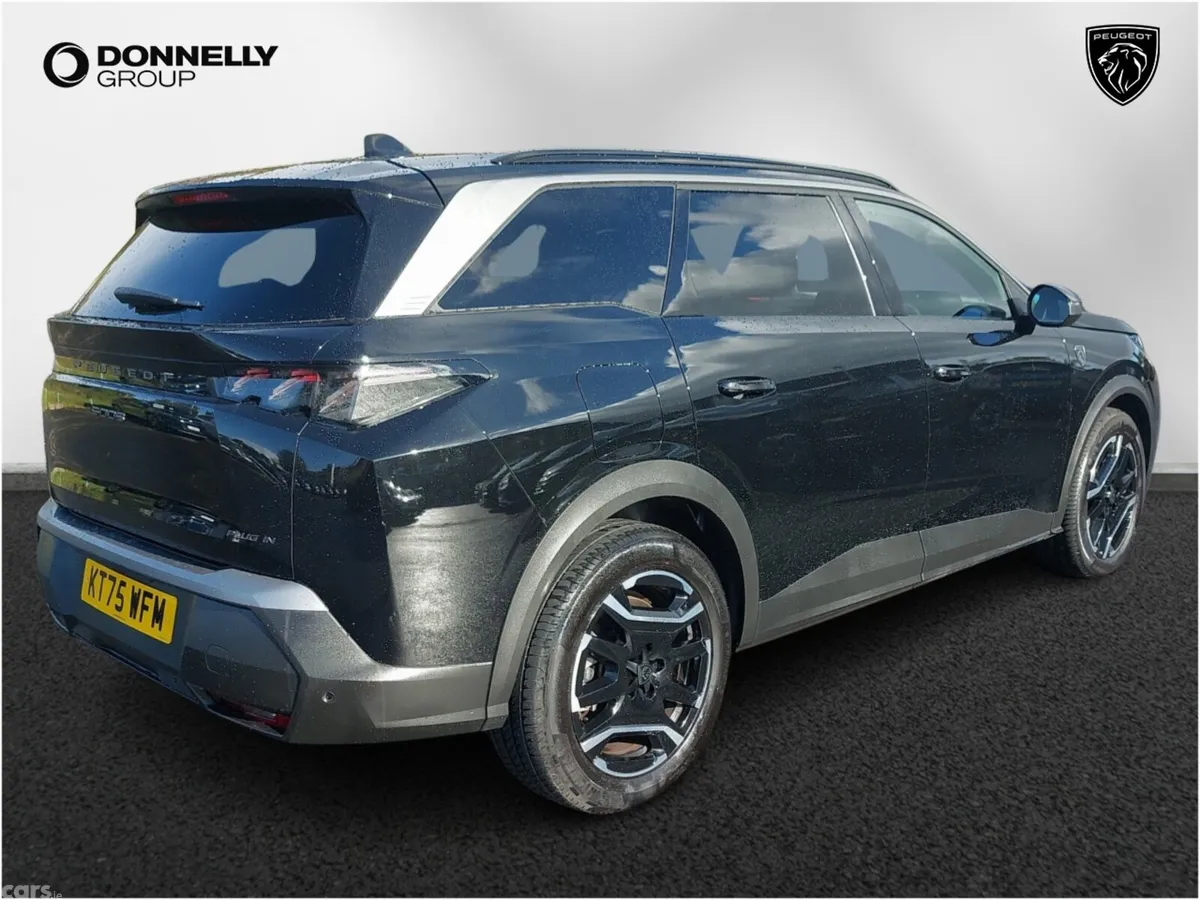 Peugeot 5008 SUV, Petrol Hybrid, 2026, Black