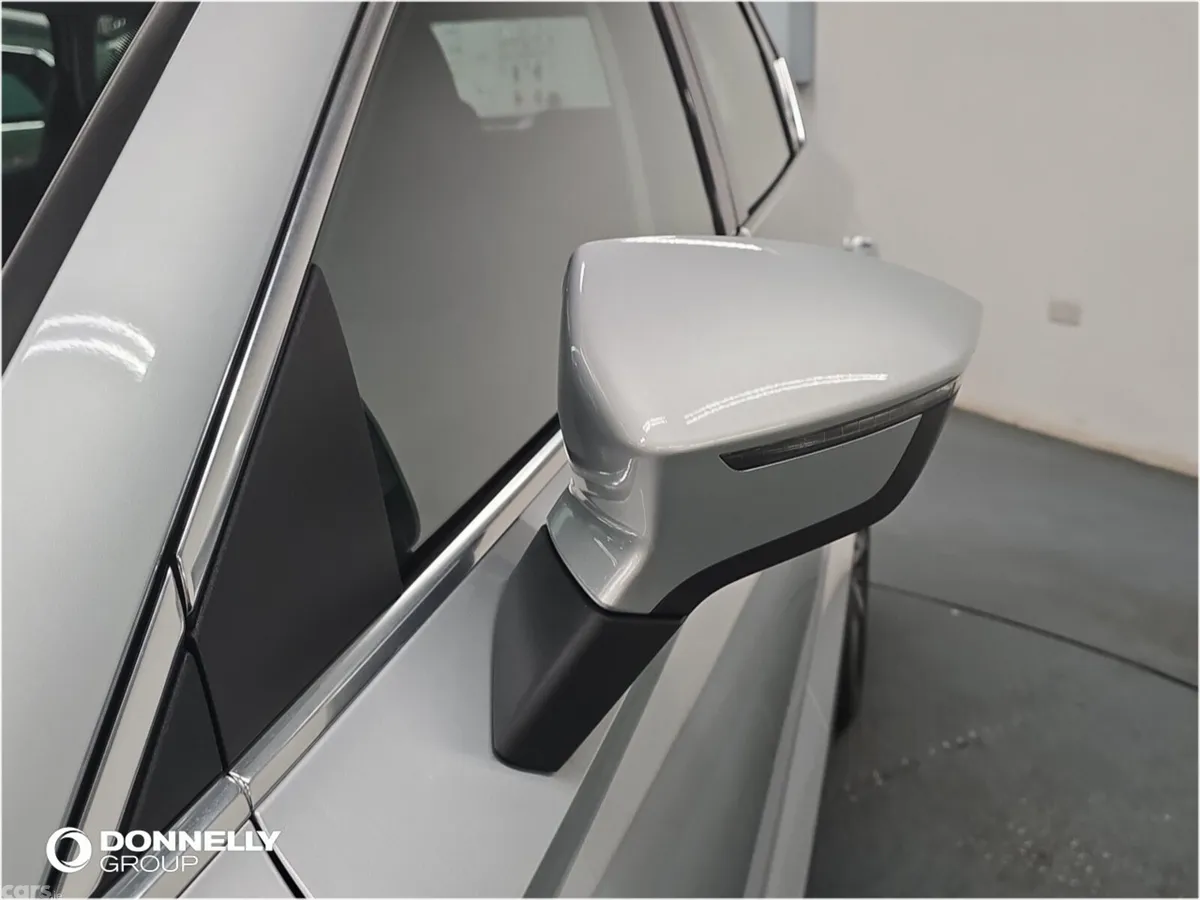 SEAT Ateca Estate, Petrol, 2025, Silver