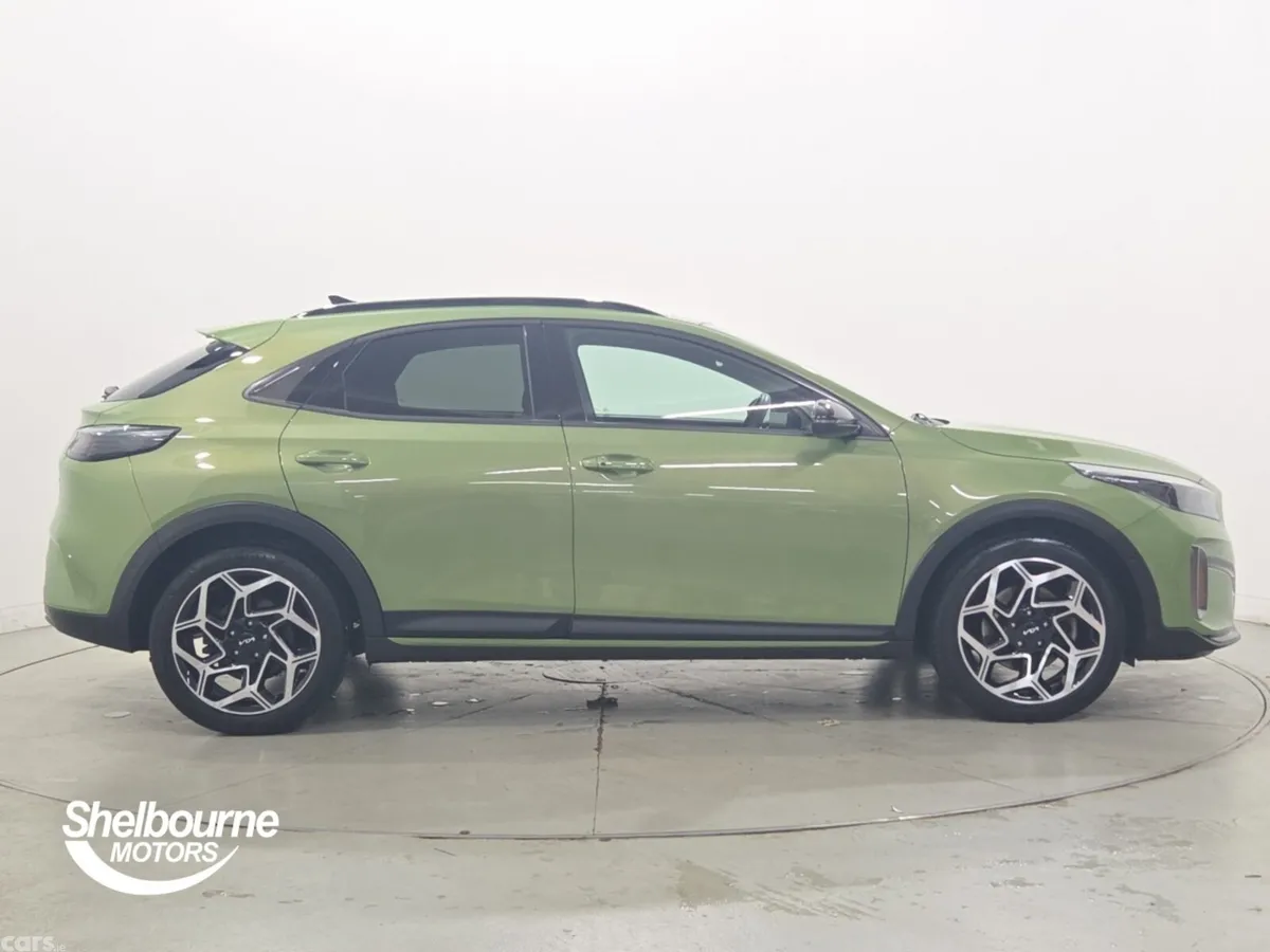 Kia XCeed Hatchback, Petrol, 2023, Green