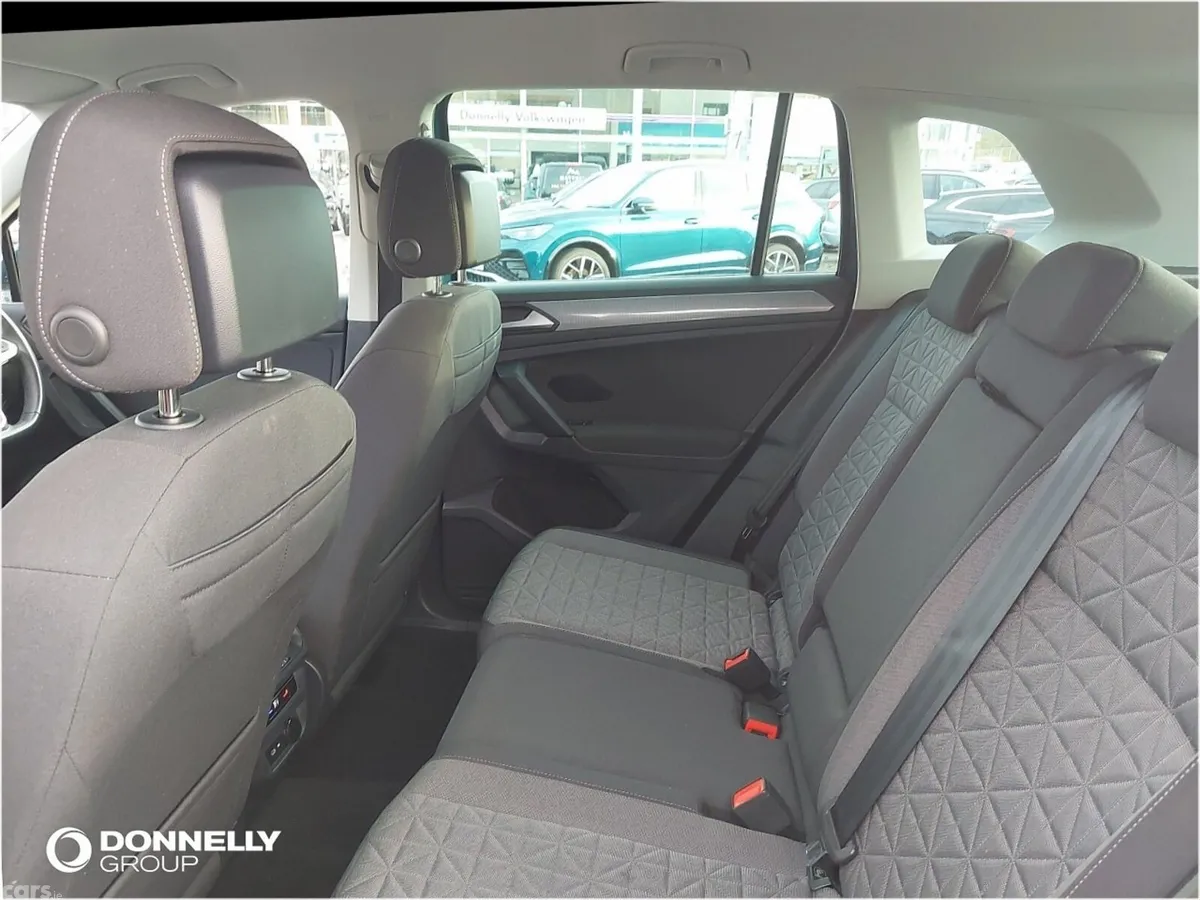 Volkswagen Tiguan Estate, Diesel, 2024, Blue