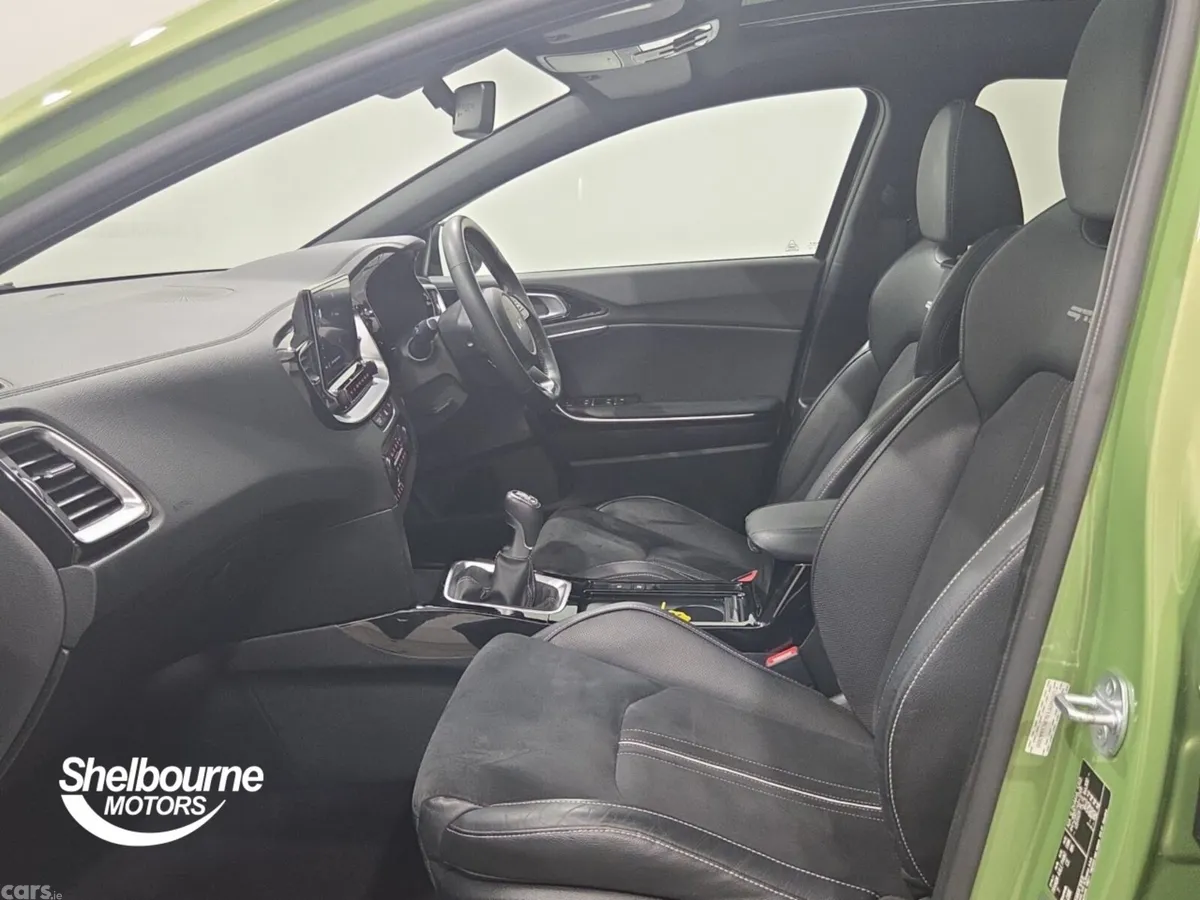 Kia XCeed Hatchback, Petrol, 2023, Green