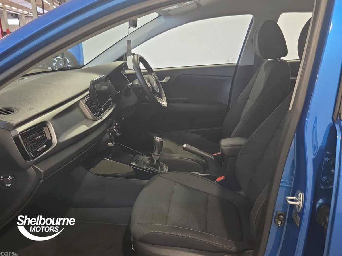 Kia Rio Hatchback, Petrol, 2023, Blue