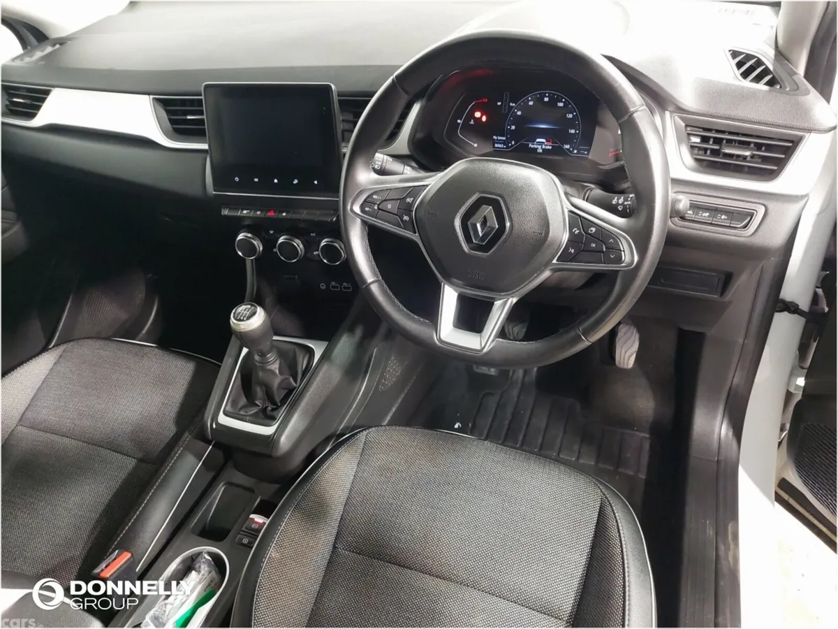 Renault Captur Hatchback, Petrol, 2024, White