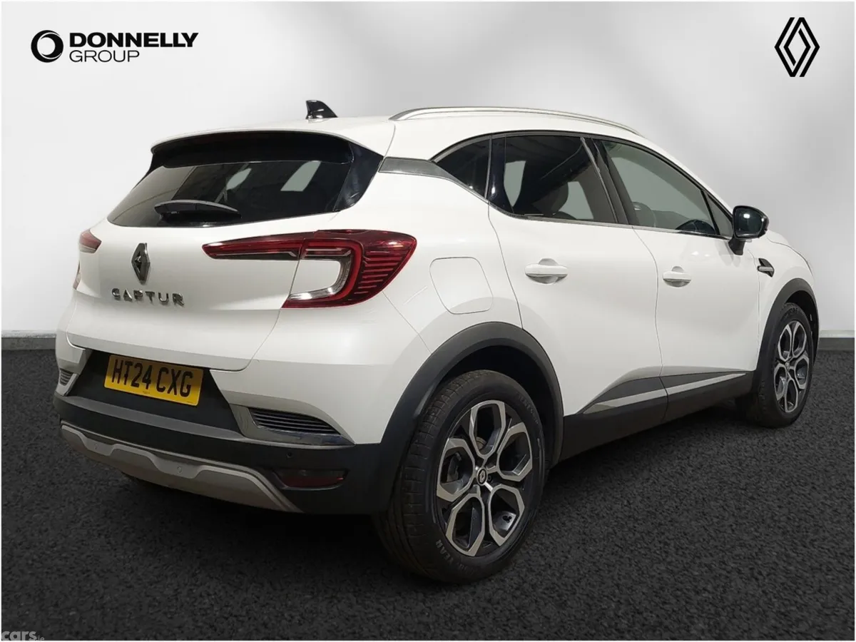 Renault Captur Hatchback, Petrol, 2024, White