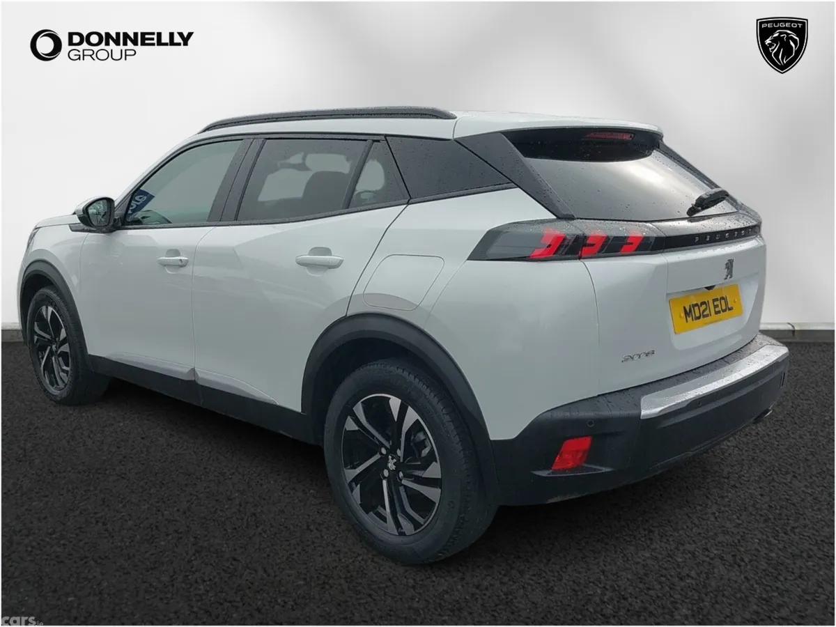 Peugeot 2008 Estate, Diesel, 2021, White