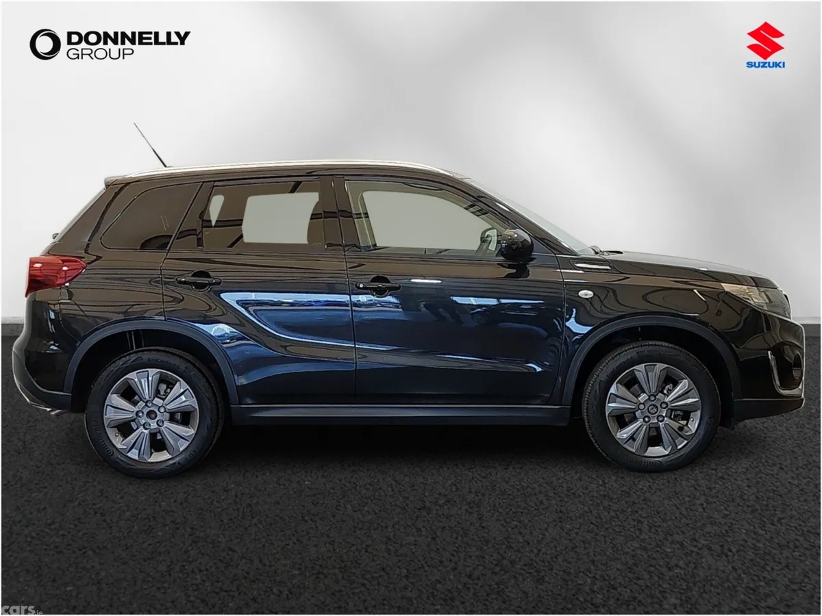 Suzuki Vitara SUV, Petrol, 2023, Black
