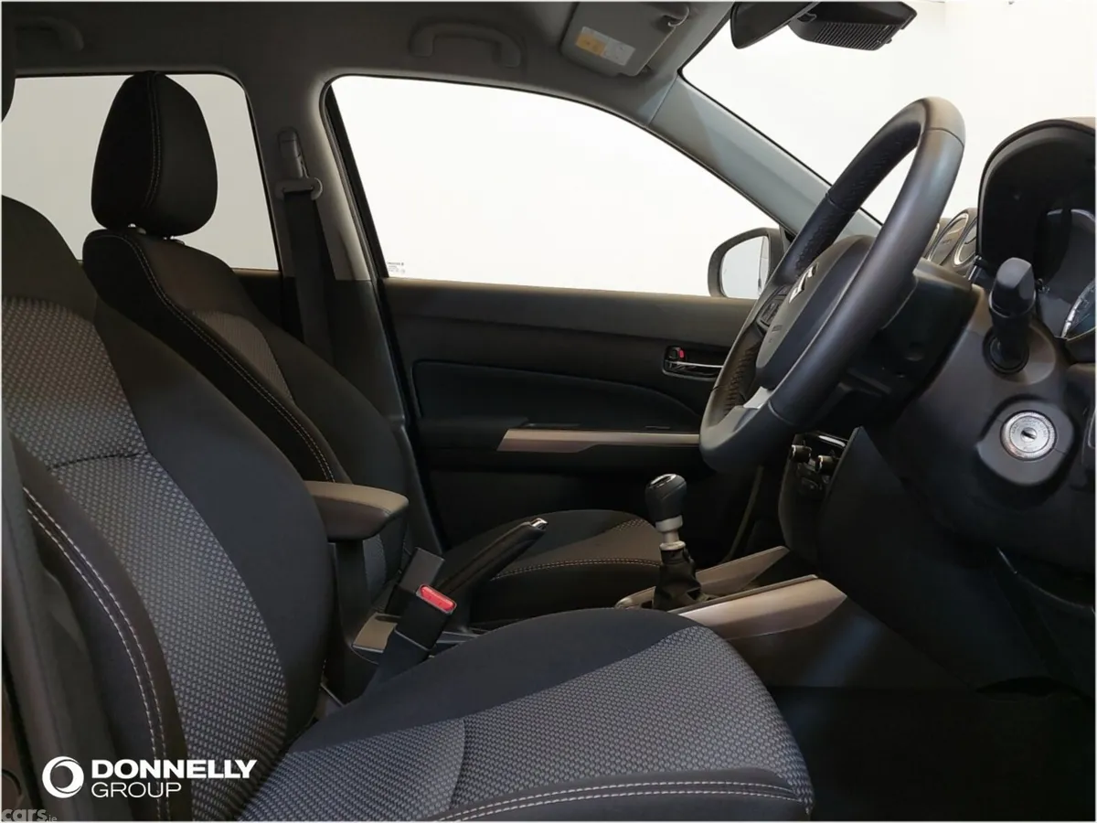 Suzuki Vitara SUV, Petrol, 2023, Black
