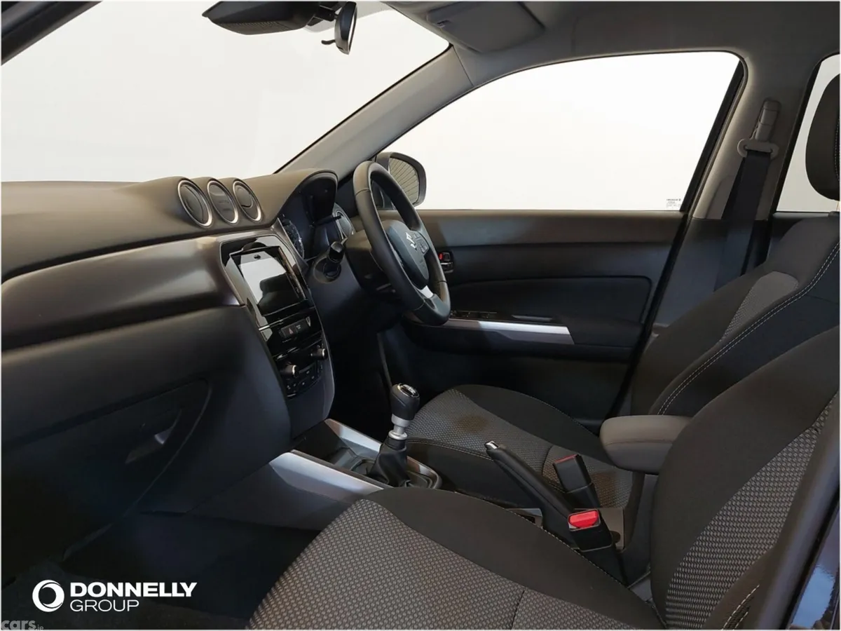 Suzuki Vitara SUV, Petrol, 2023, Black
