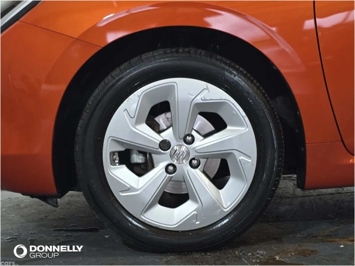 Suzuki Swift Hatchback, Petrol, 2024, Orange