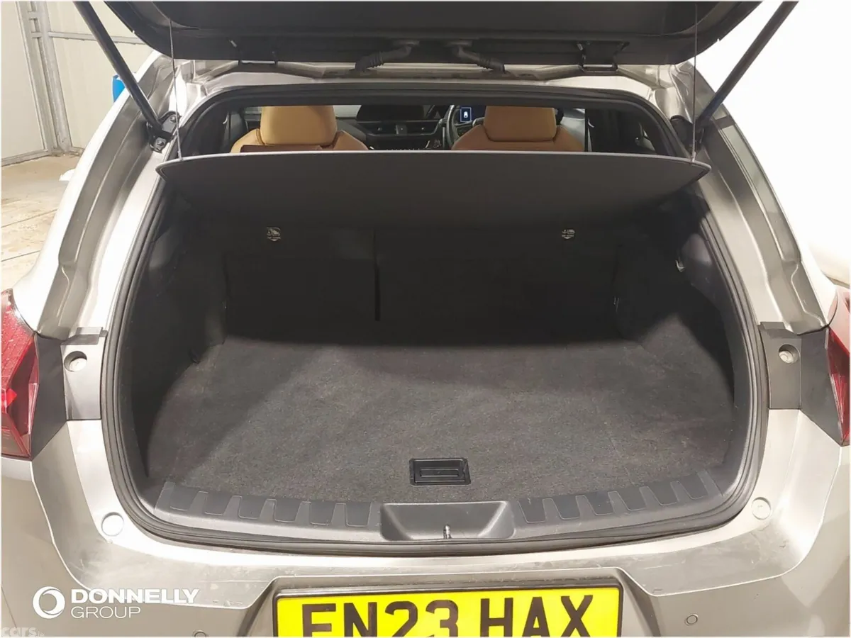 Lexus UX Hatchback, 2023, Silver
