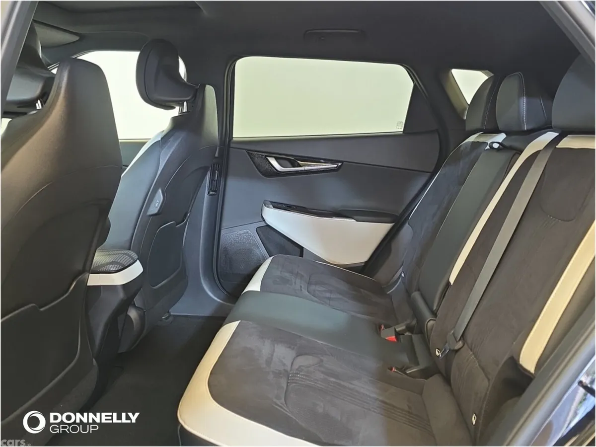 Kia EV6 Hatchback, Electric, 2023, Black