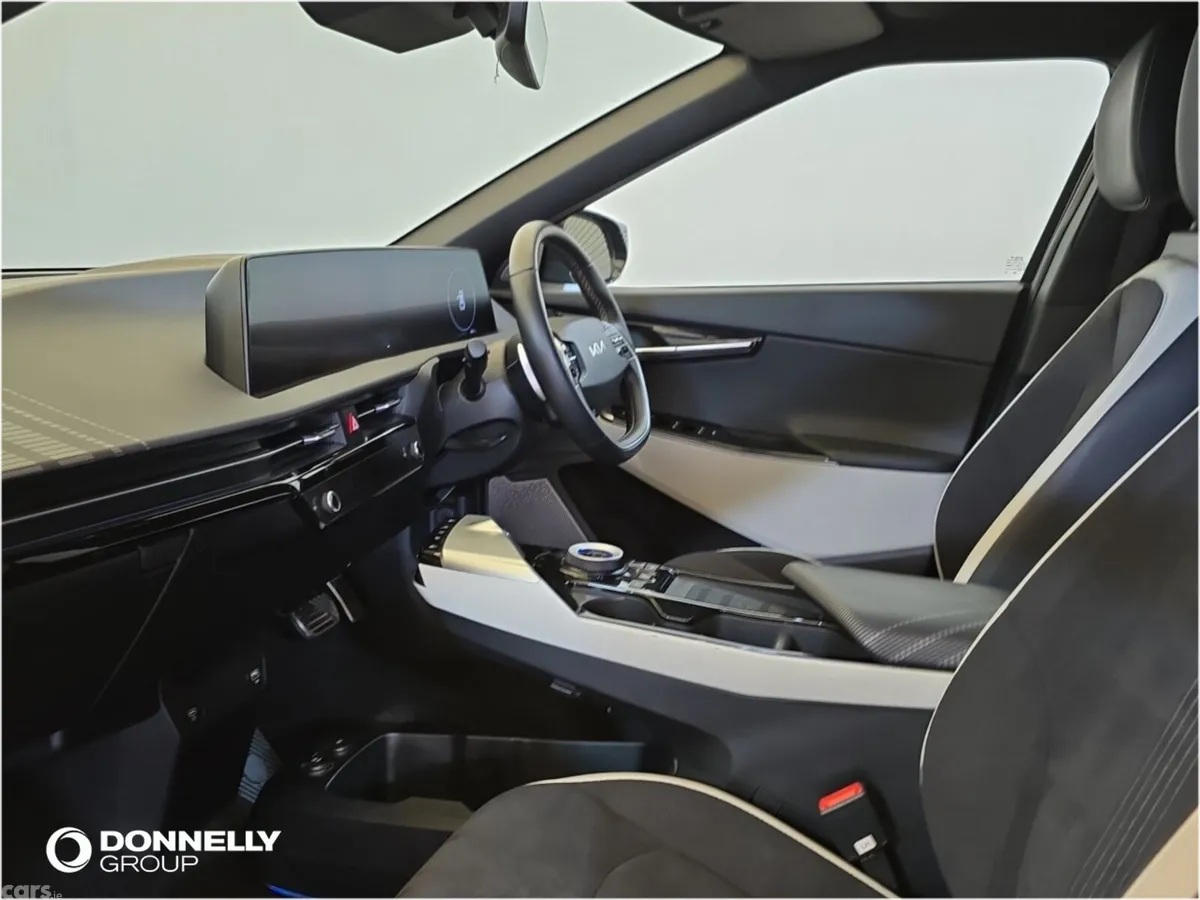 Kia EV6 Hatchback, Electric, 2023, Black