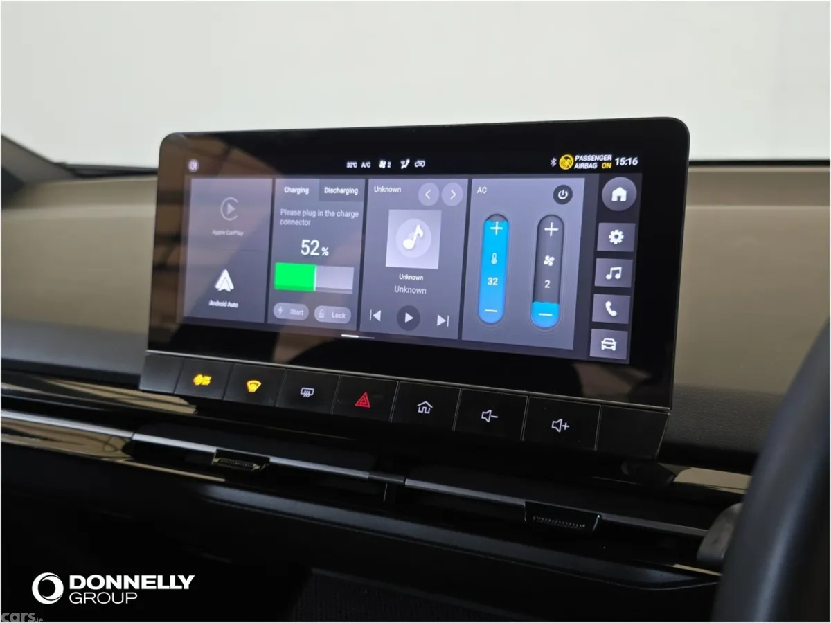 MG MG4 Hatchback, Electric, 2023, Black